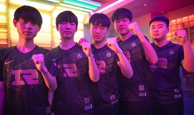 对手防线制 对手防线制