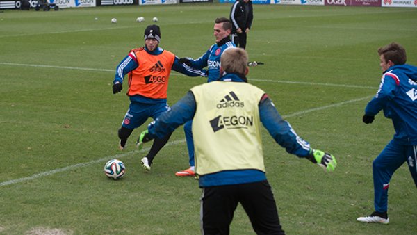 进一步激发 进一步激发