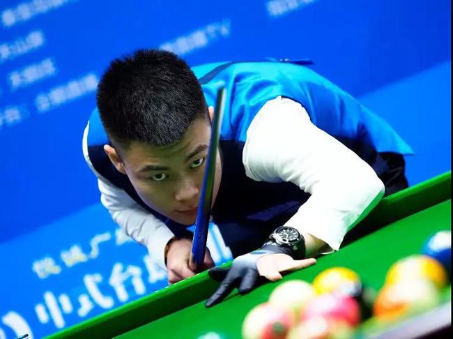 的吸引力下 的吸引力下